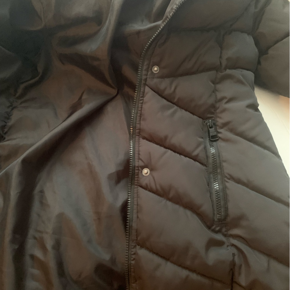 Madden girl black coat With attached hood in black size extra small